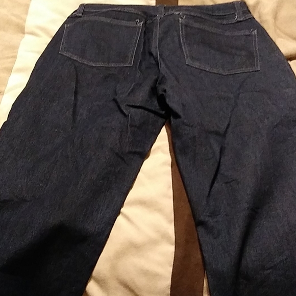 Capris - Picture 3 of 3